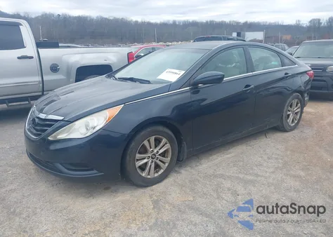 2013 Hyundai Sonata Gls z USA, uszkodzony, nr VIN 5NPEB4AC5DH680471